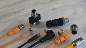 供應(yīng)現(xiàn)場(chǎng)總線用連接器,廠家大量供應(yīng)現(xiàn)場(chǎng)總線用連接器,歡迎來(lái)電